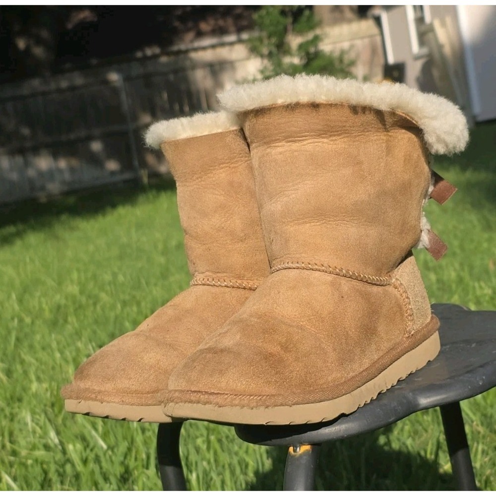 UGG Bailey Bow II Chestnut Suede Sheepskin Boots with Back Ribbons